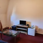 호텔 Opat 4*