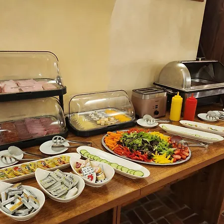 Opat Ξενοδοχείο
